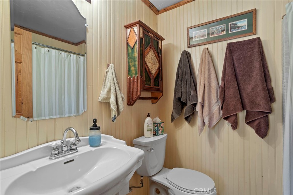 459 Edgemoor Property Photo 25