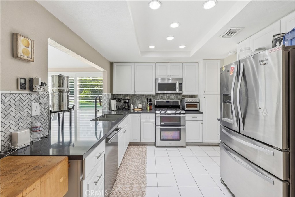 11855 Beverly Court Property Photo 17