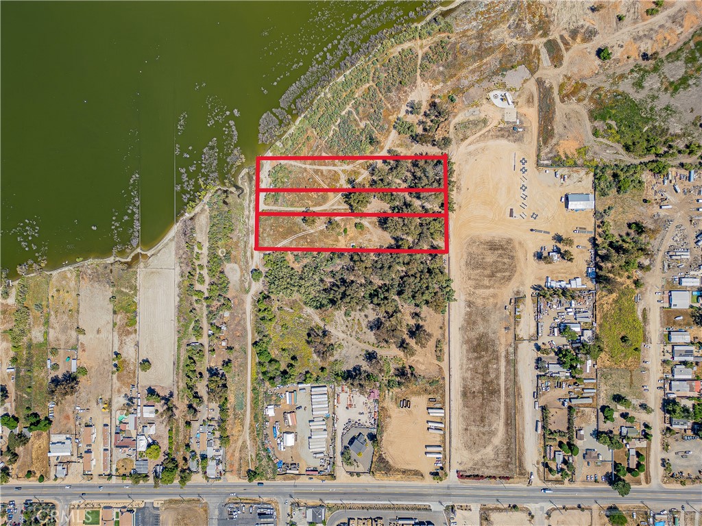 18240 Grand Property Photo 3