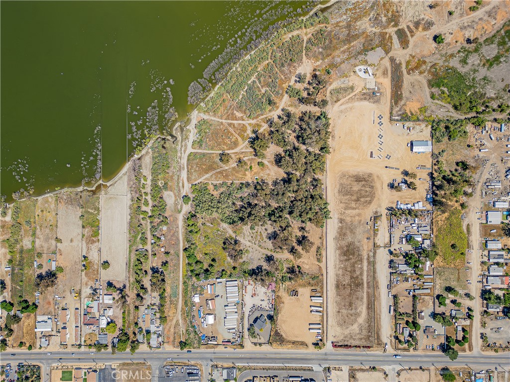 18240 Grand Property Photo 4