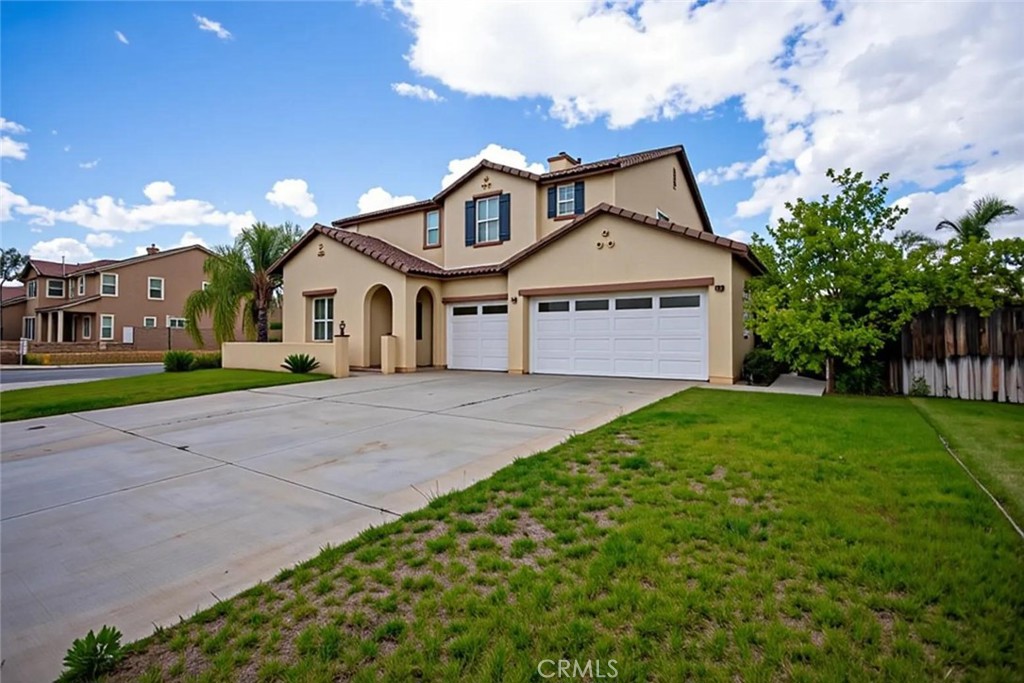 27336 Delphinium Property Photo 6