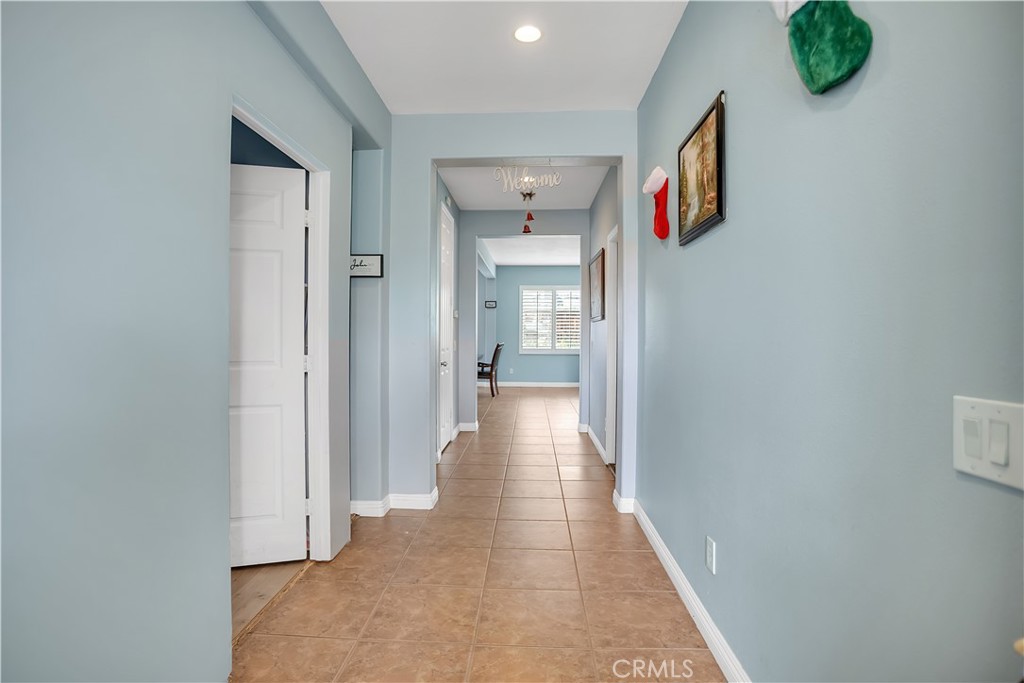 27336 Delphinium Property Photo 8