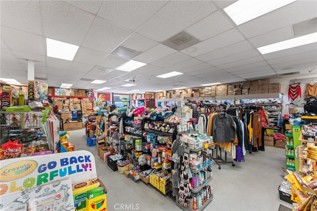 761 N Archibald B Property Photo 6