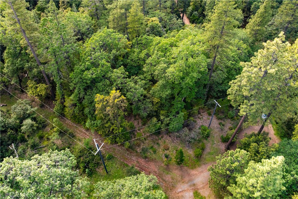 21324 Aqueduct Circle Property Photo 7