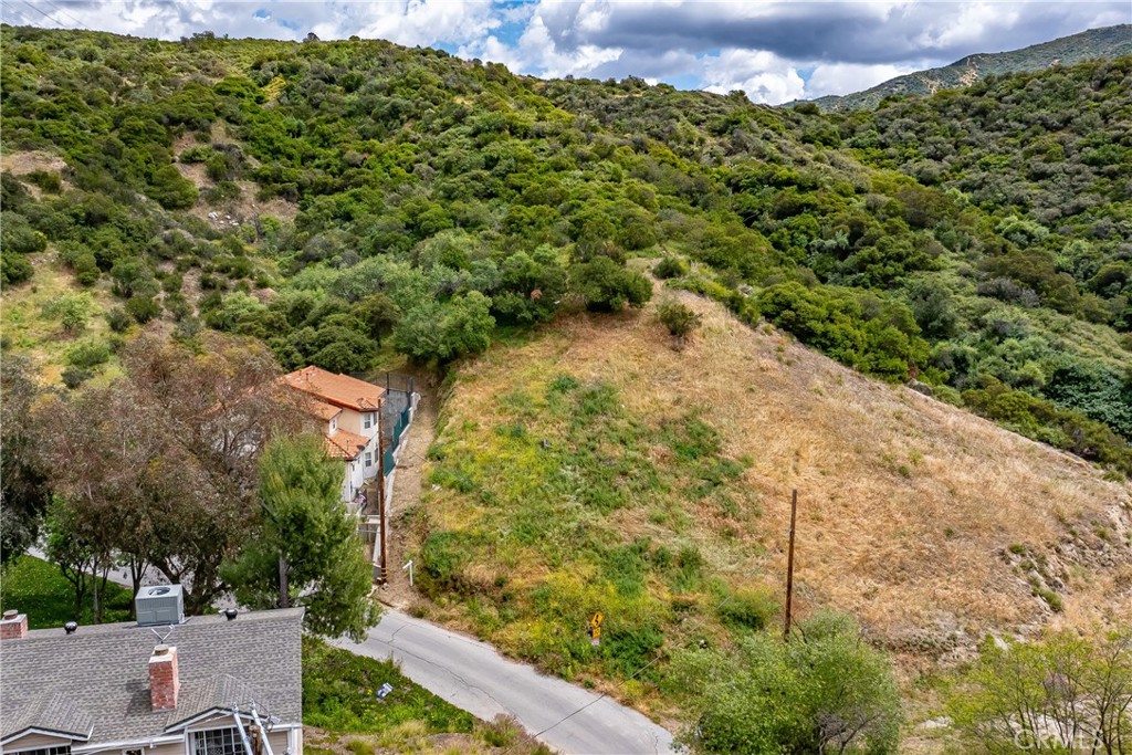 7266 Tranquil Drive Property Photo 2