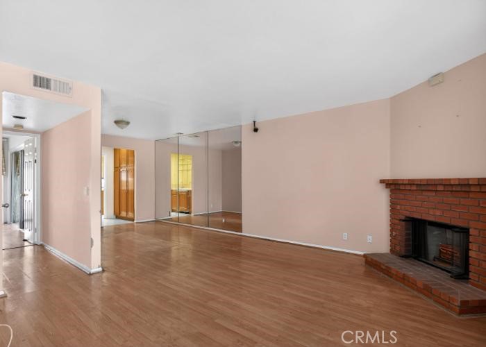 928 S Glendora Property Photo 7