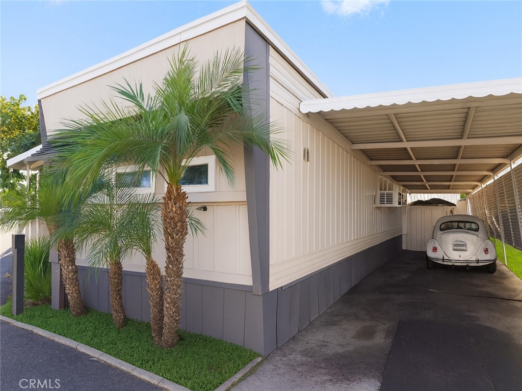 1045 Azusa 191 Property Photo 2