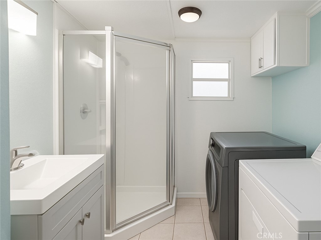 1045 Azusa 191 Property Photo 15