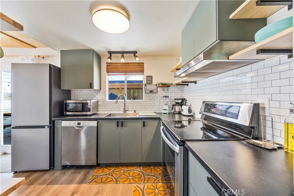 6123 Scenic Property Photo 7