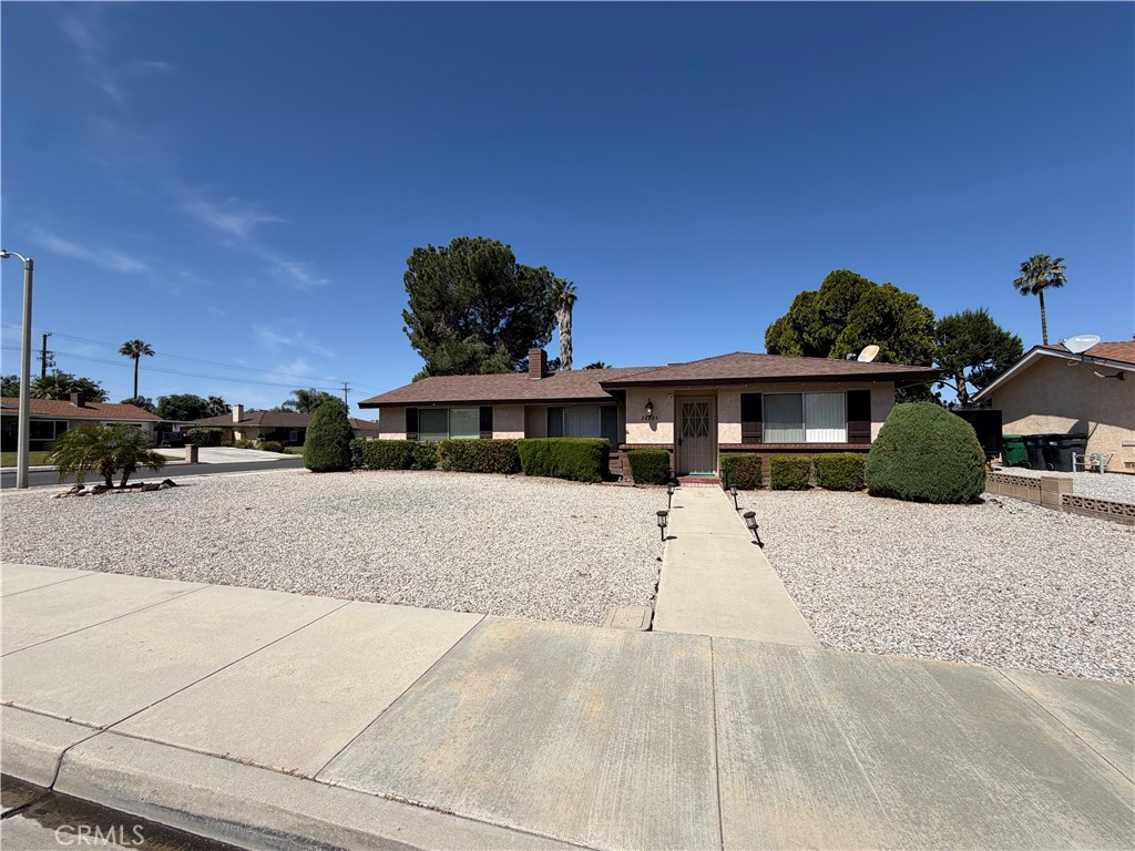 26205 Lodgepole Property Photo 1