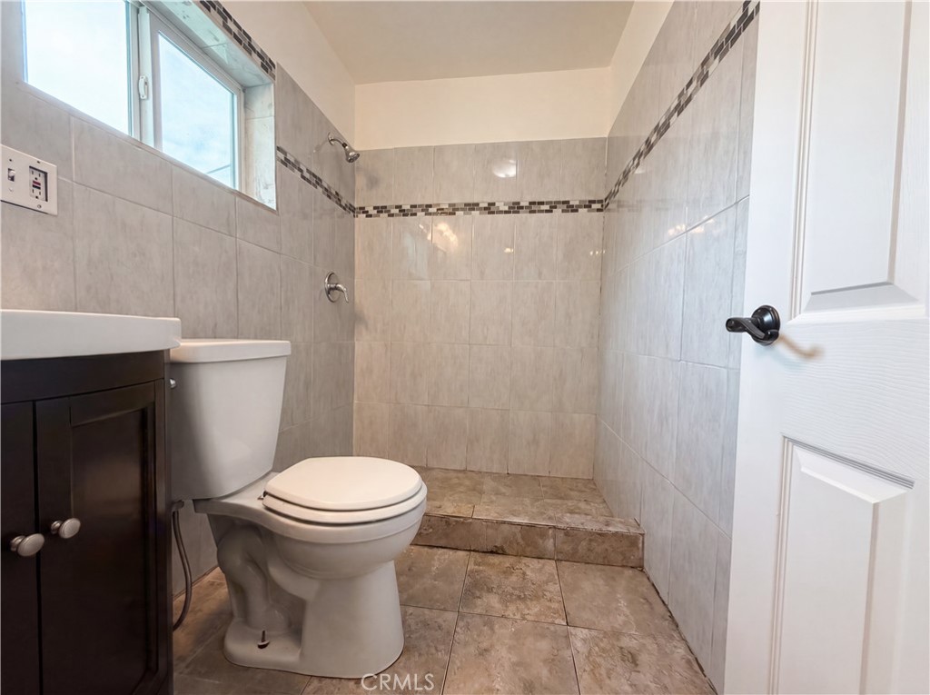 11950 Lee Avenue Property Photo 17