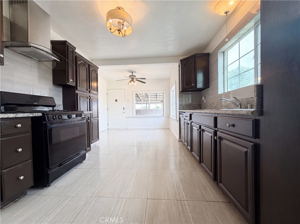 11950 Lee Avenue Property Photo 18