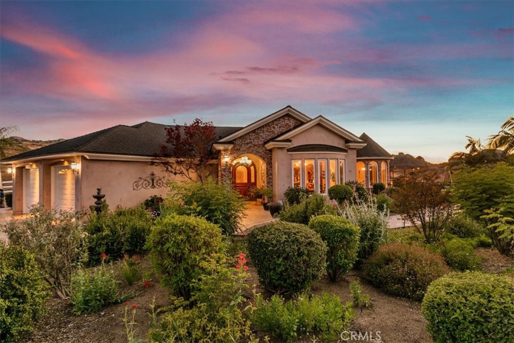 17041 Frankland Property Photo 3