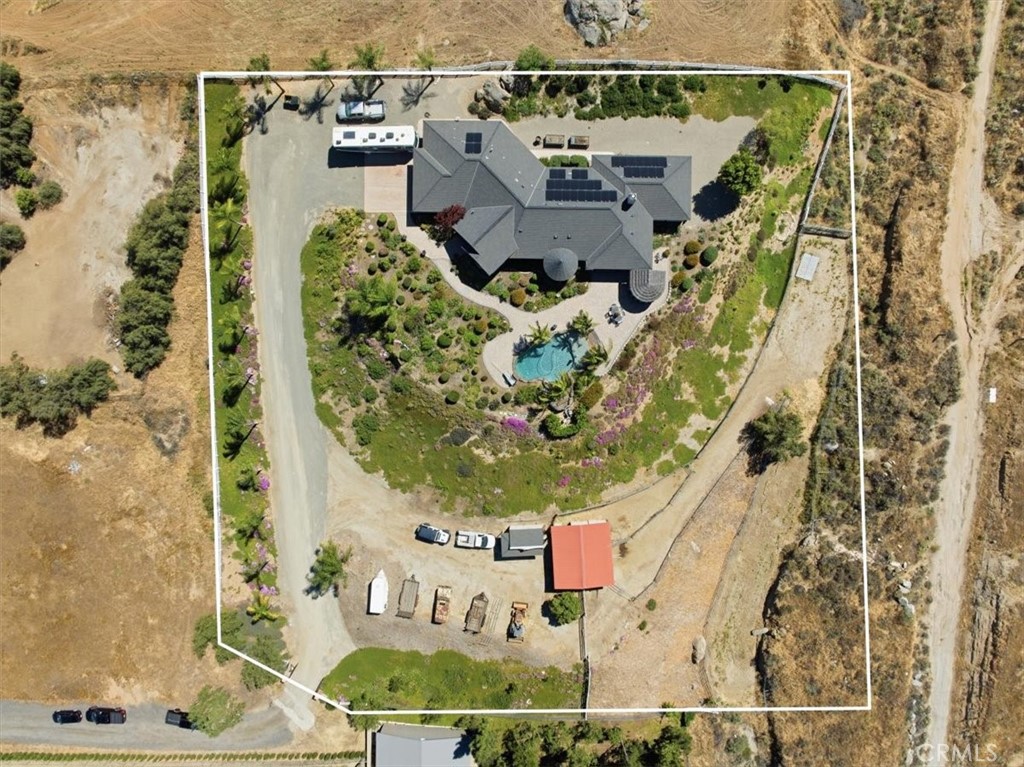 17041 Frankland Property Photo 7