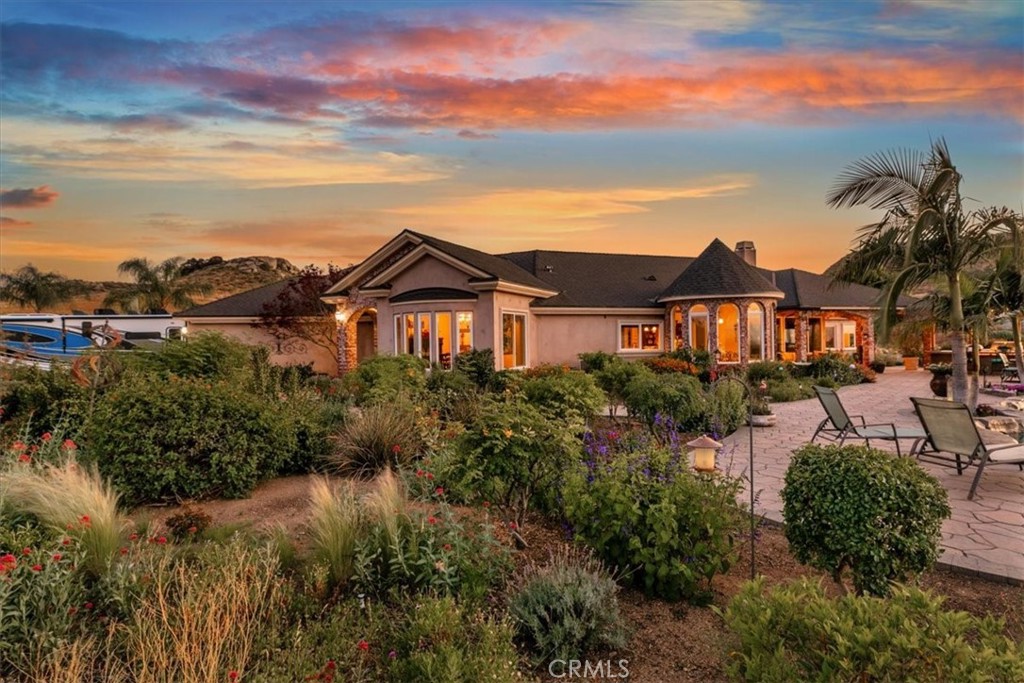 17041 Frankland Property Photo 11