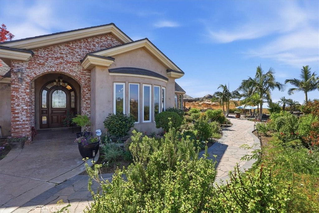 17041 Frankland Property Photo 14