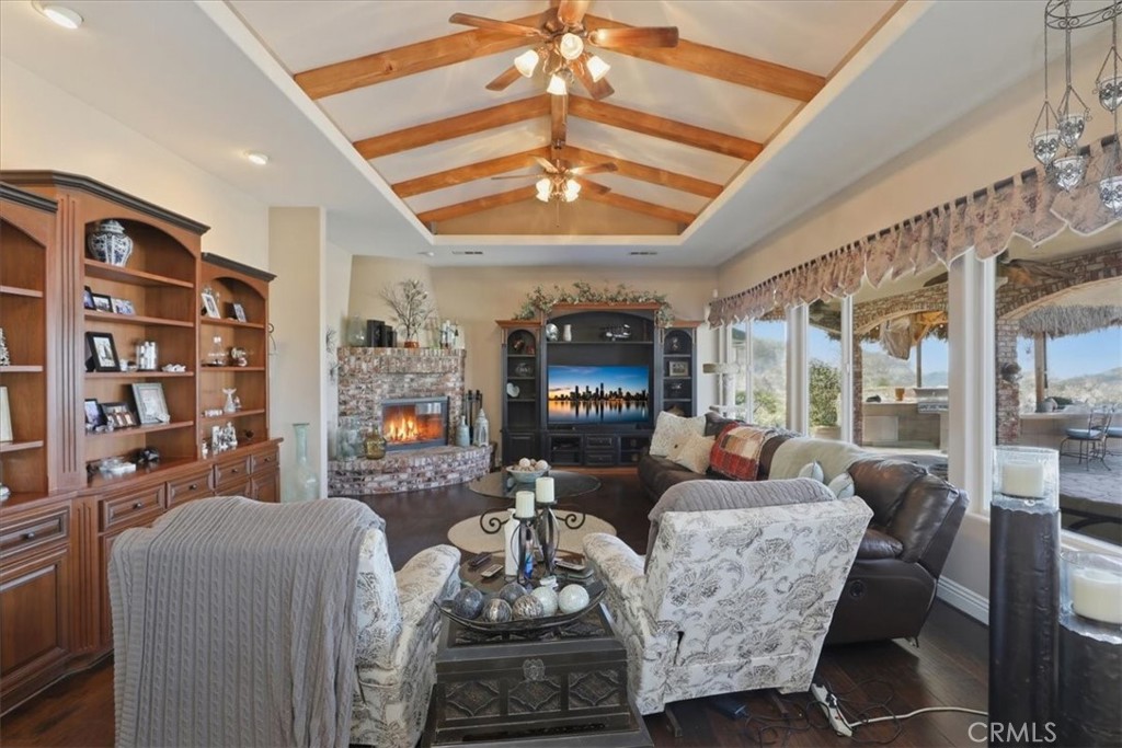 17041 Frankland Property Photo 18