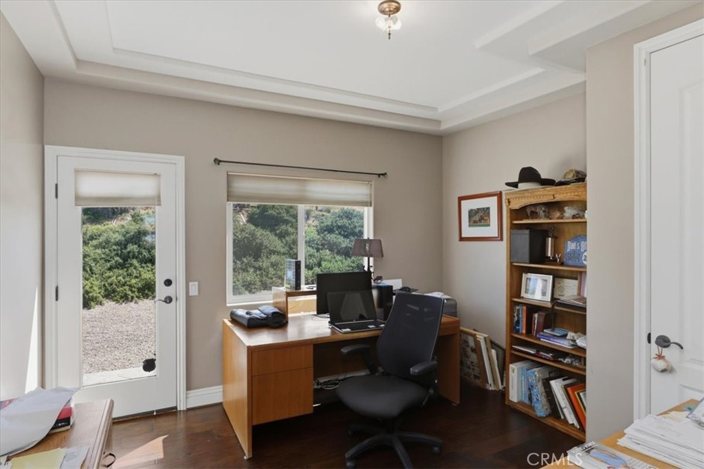 17041 Frankland Property Photo 28