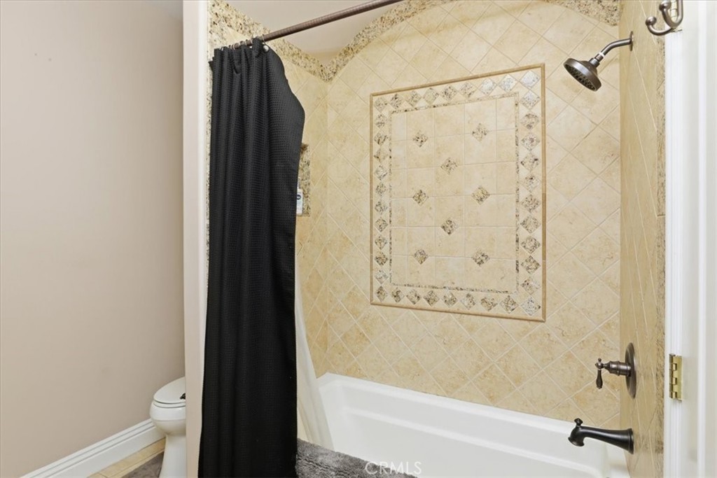17041 Frankland Property Photo 31