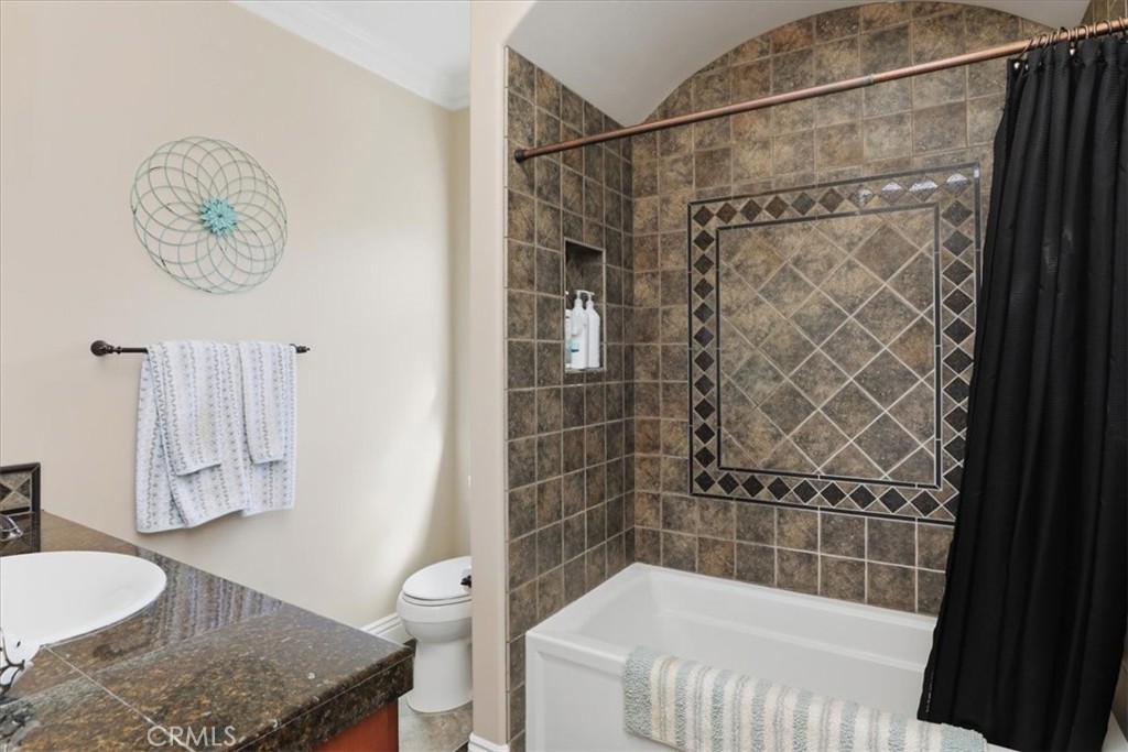 17041 Frankland Property Photo 34