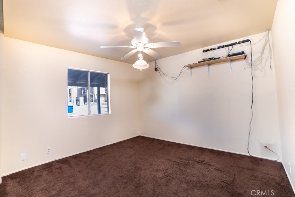 13426 4th Property Photo 8
