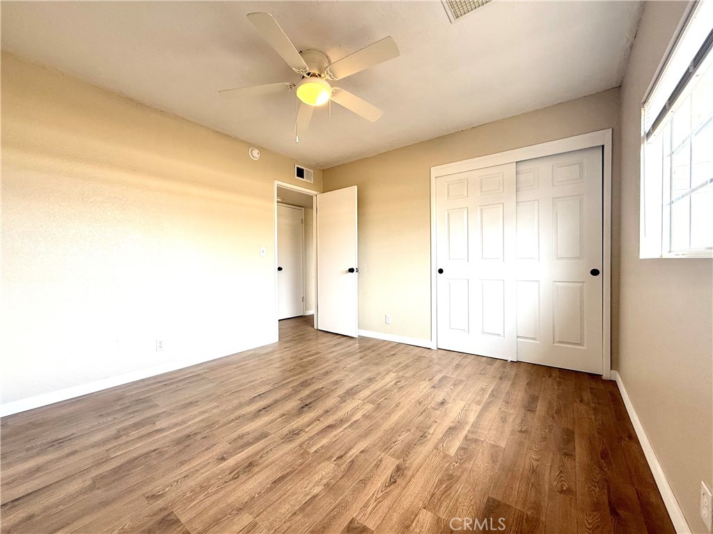 930 W Franklin Avenue Property Photo 17