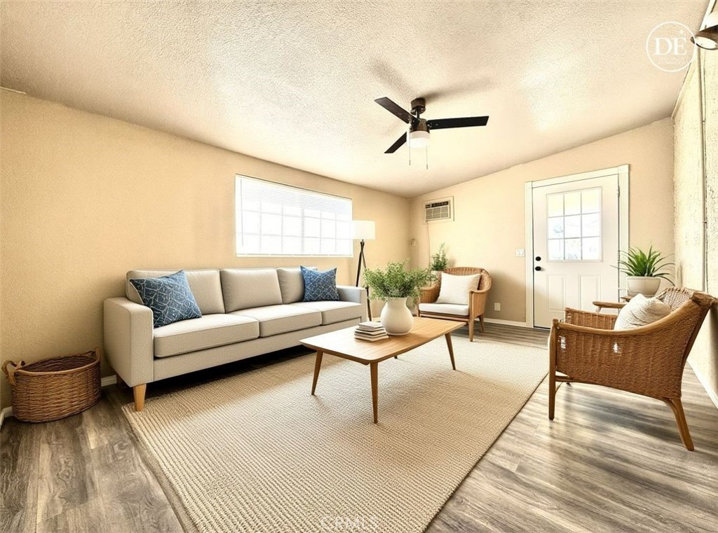 930 W Franklin Avenue Property Photo 26