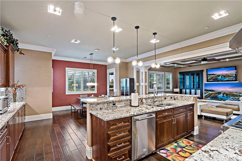 689 Crystal Mountain Property Photo 19