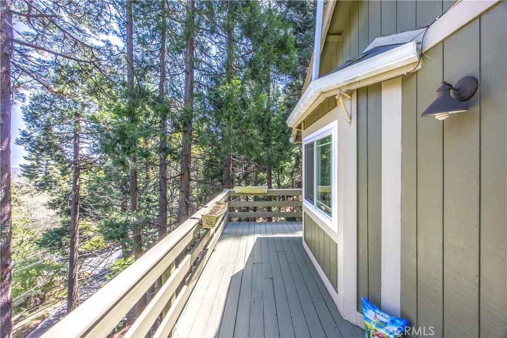 24098 Skyland Property Photo 3