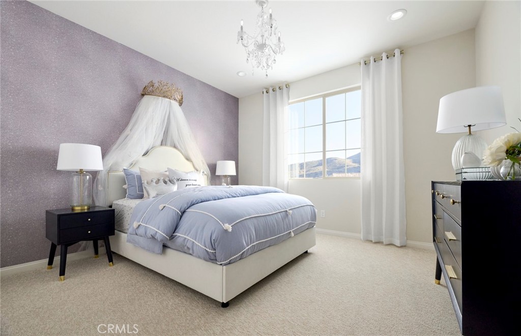 25088 Greythorne Drive Property Photo 12