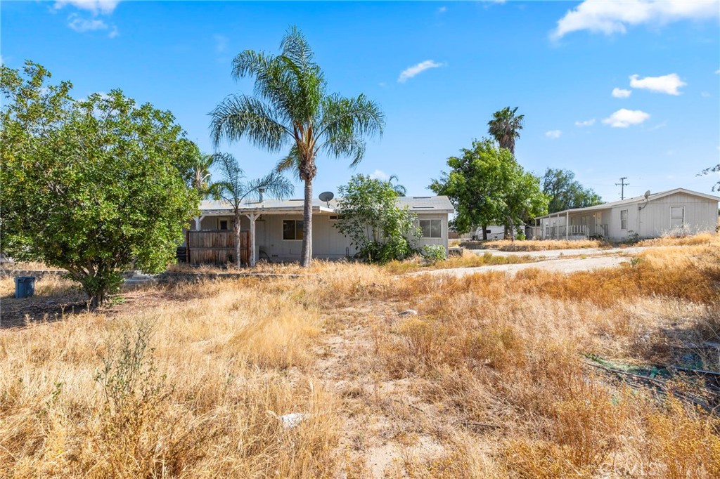 18420 Decker Property Photo 5