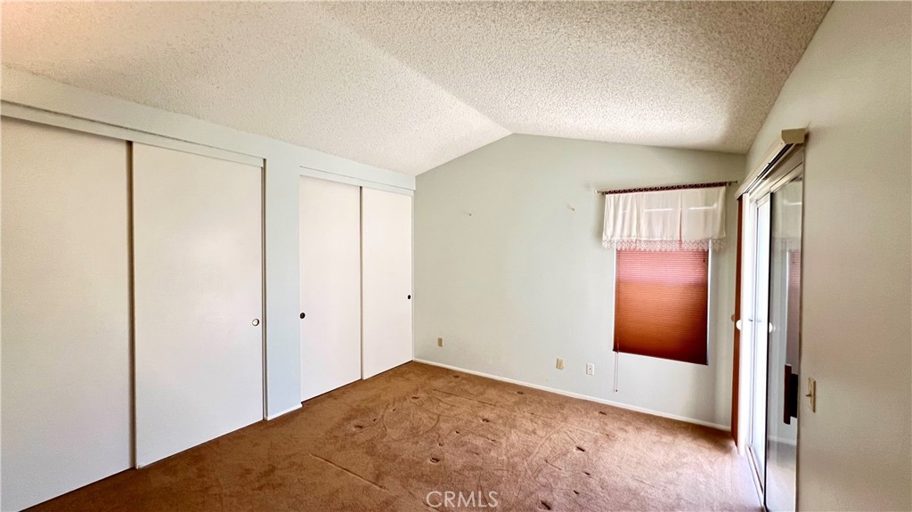 5245 W Plain Field Property Photo 20