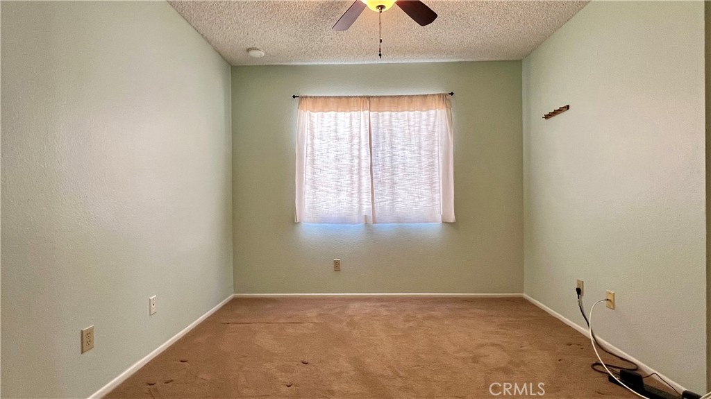 5245 W Plain Field Property Photo 28