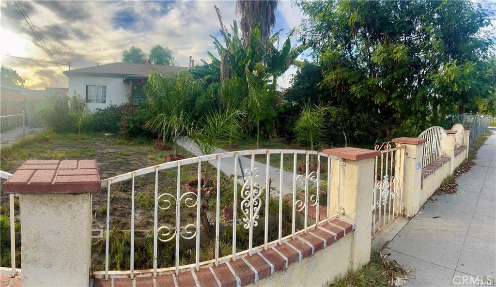 1388 Garner Avenue Property Photo 2