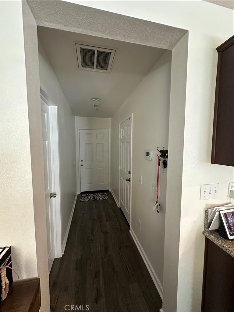1411 Silverberry Property Photo 8