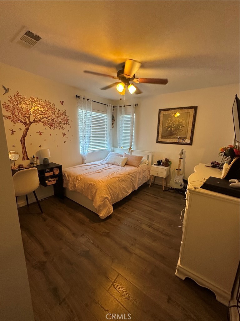 1411 Silverberry Property Photo 22
