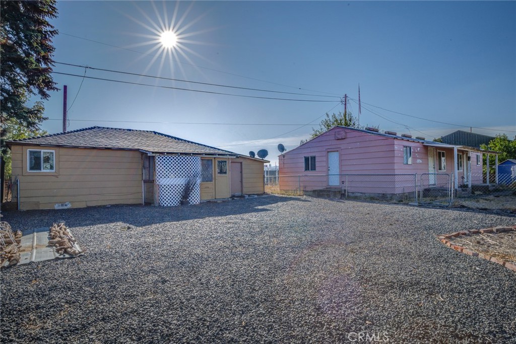 219 S California Property Photo 1