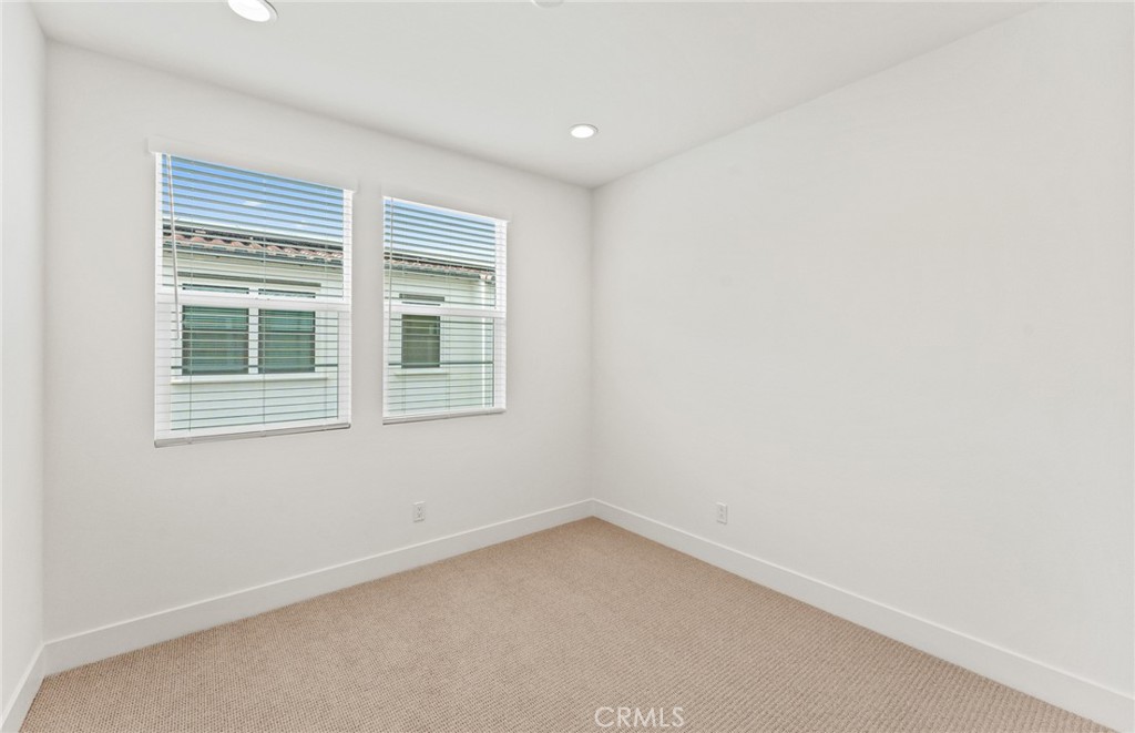 102 Sorrel Court Property Photo 29