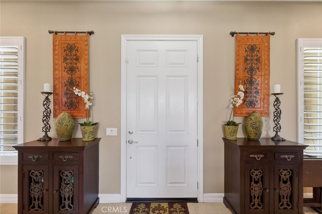 7452 Breckenridge Drive Property Photo 8