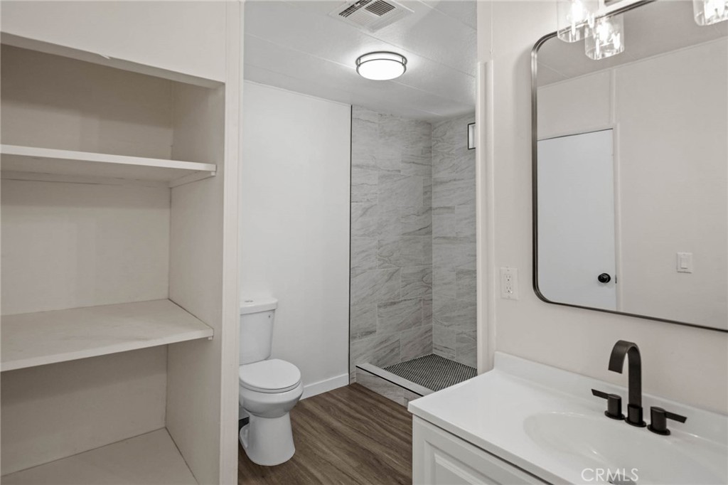 20683 Waalew Rd B163 Property Photo 31