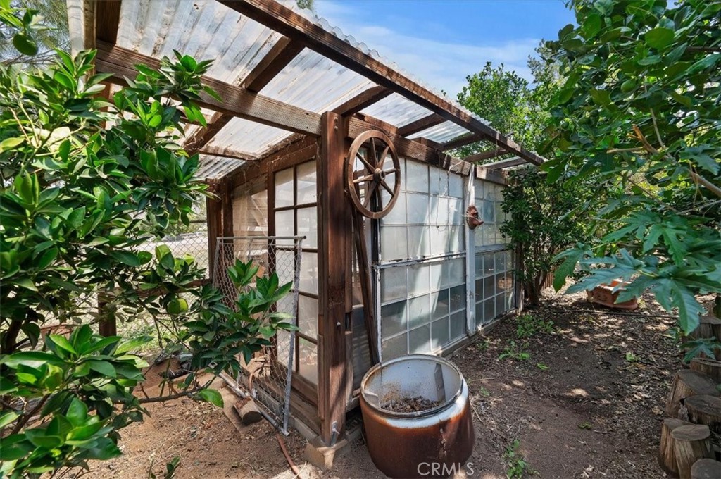 115 East Street Property Photo 50