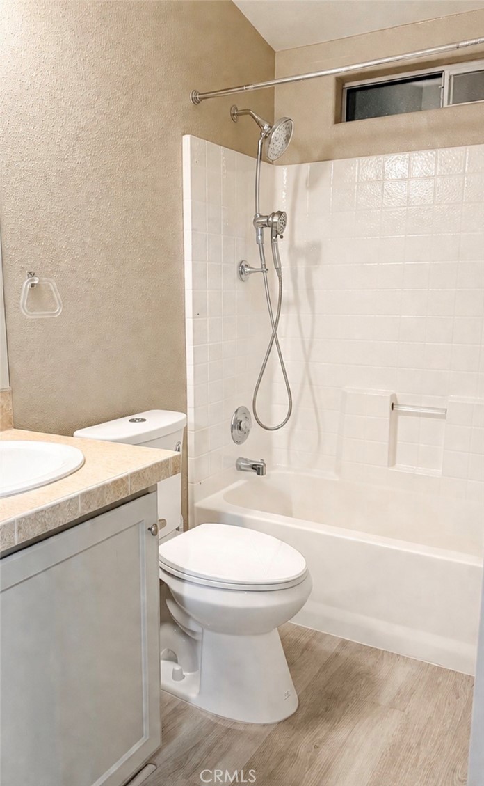 2205 W Acacia 190 Property Photo 16