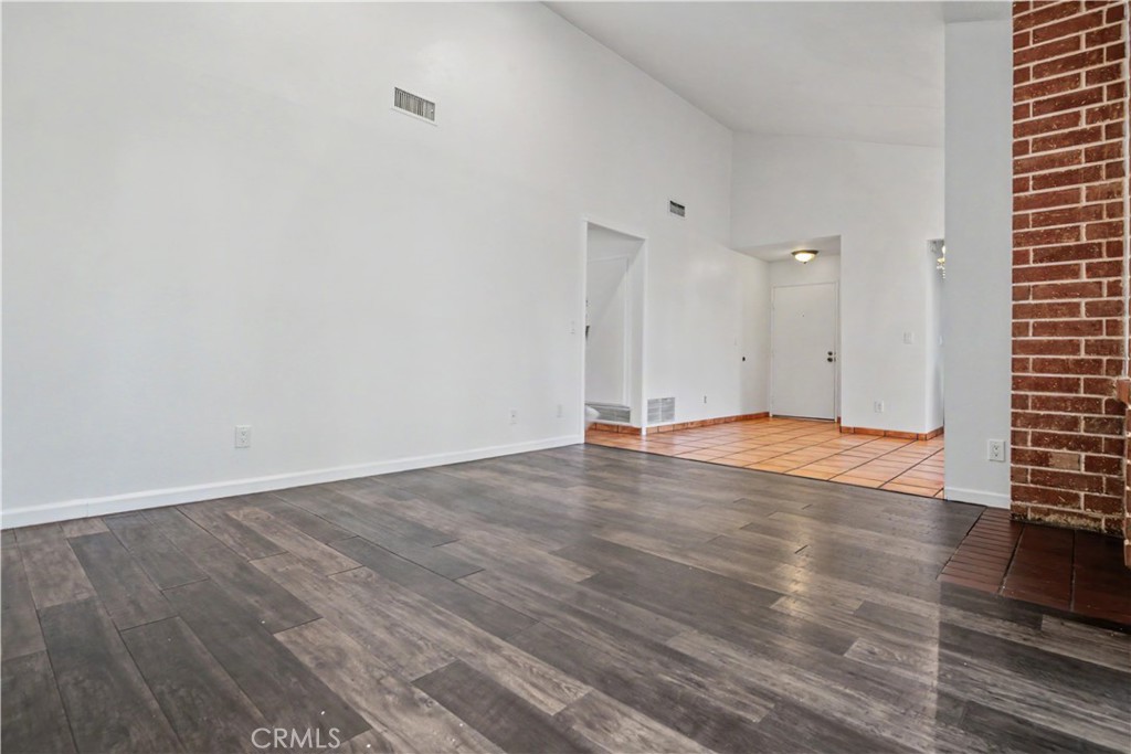 1602 Aspen Village Way Property Photo 13