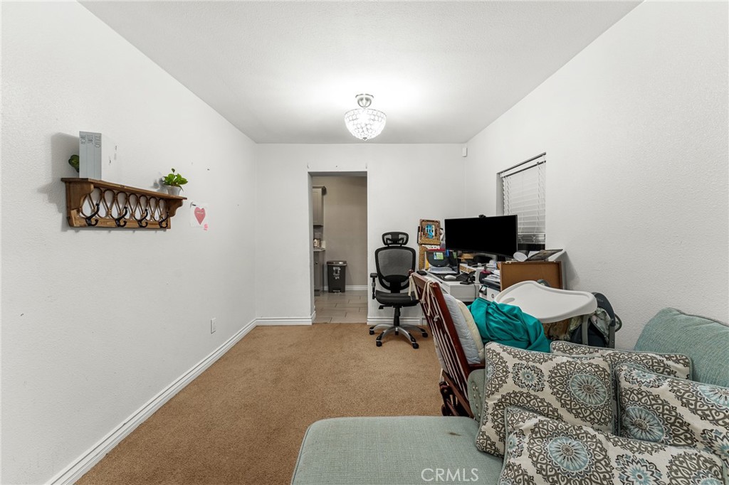 660 Pennsylvania Avenue Property Photo 11
