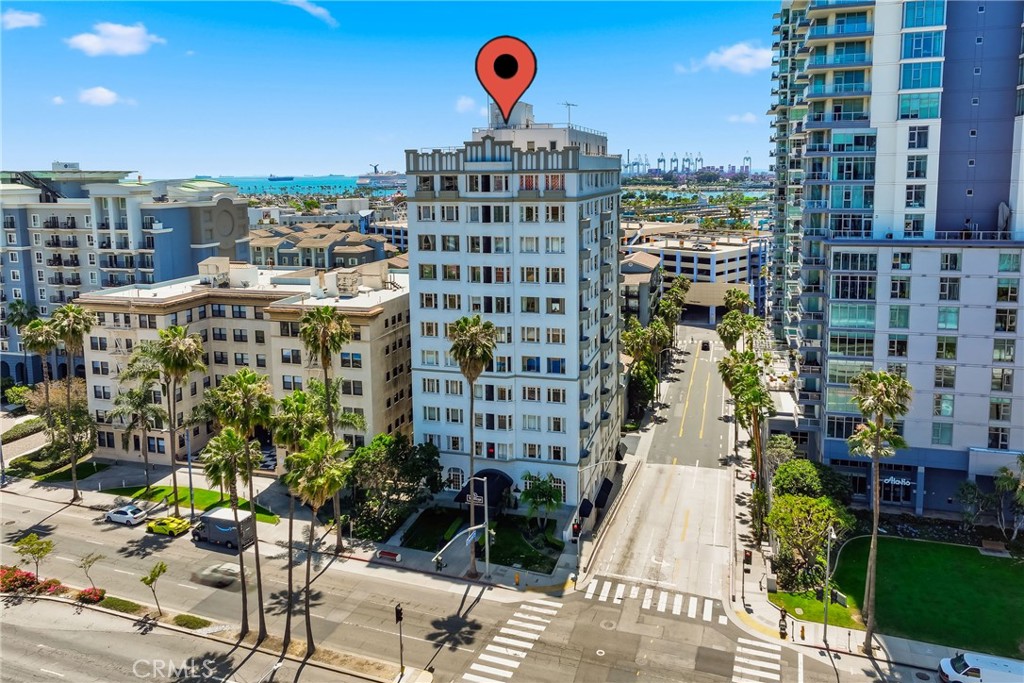 360 W Ocean Boulevard 607 Property Photo 2