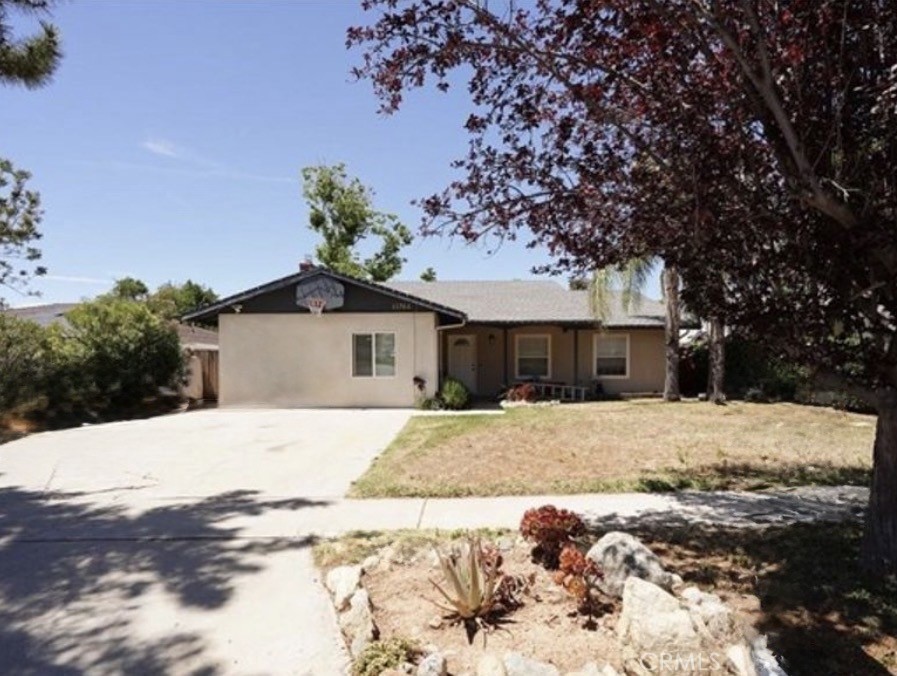 11764 Sutter Avenue Property Photo 1