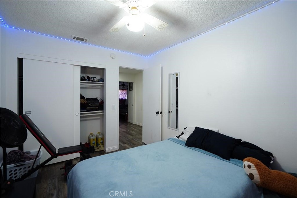 11764 Sutter Avenue Property Photo 5