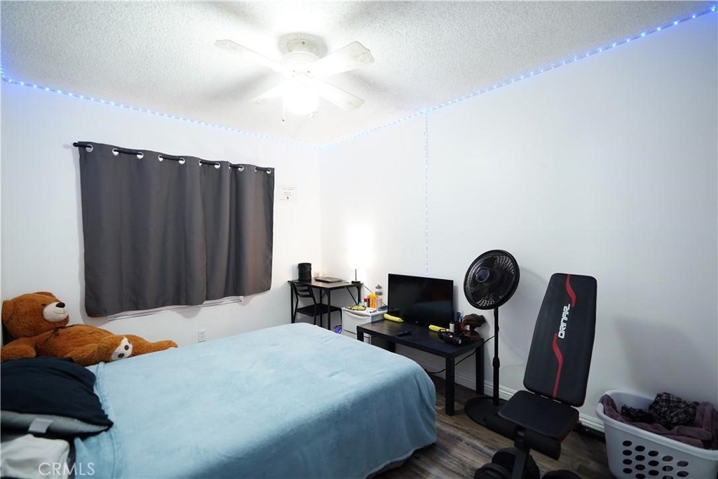 11764 Sutter Avenue Property Photo 6