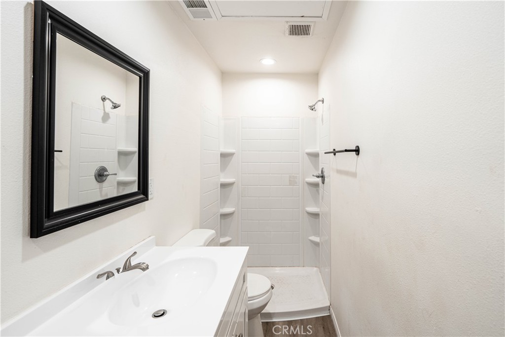 11764 Sutter Avenue Property Photo 28