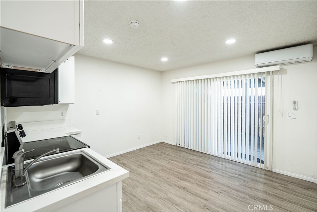 11764 Sutter Avenue Property Photo 30